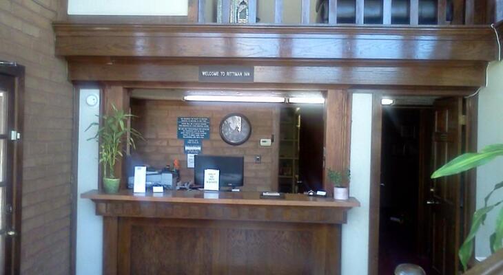 Rittiman Inn & Suites