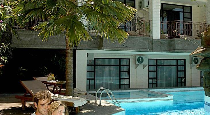 Vilarisi Hotel