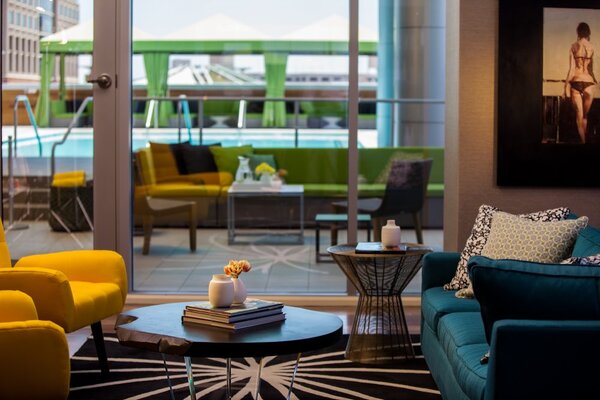 Kimpton Hotel Palomar Phoenix Cityscape