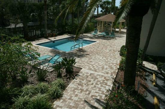 Siesta Sands Beach Resort