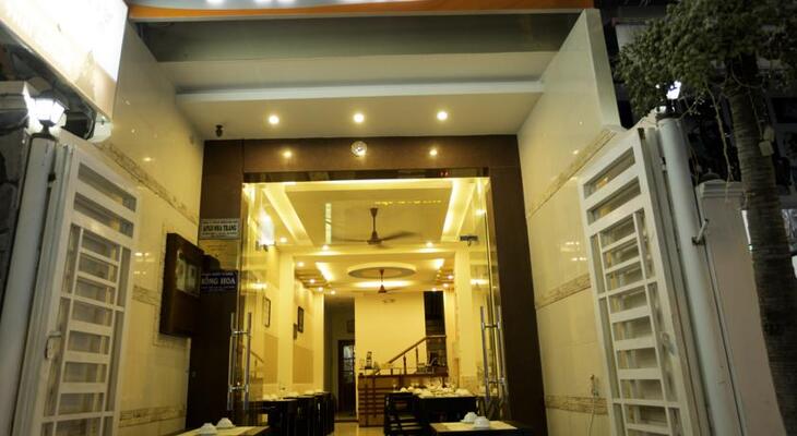 Rosy Hotel