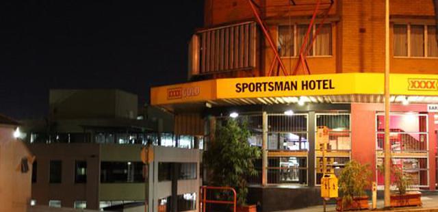 Sportsman Hotel