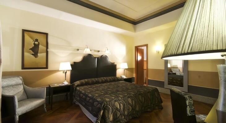 Hotel Royal Court