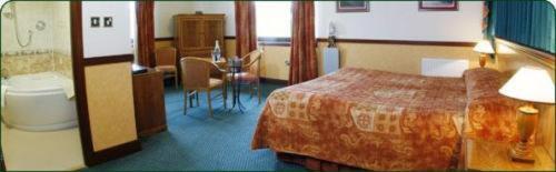 The Weigh Inn Hotel
