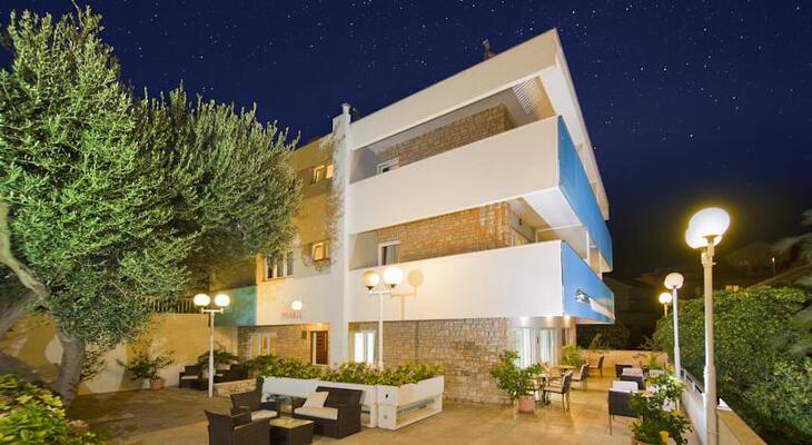 Aparthotel Pharia