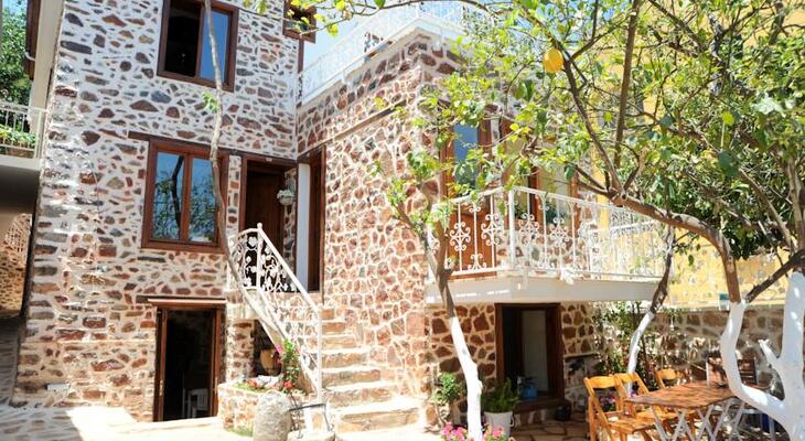 The Lemon Villa Hotel