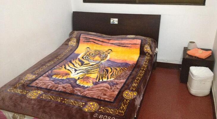 Pitstop Guest House