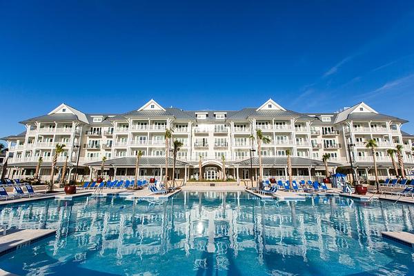 The Beach Club at Charleston Harbor Resort & Marina