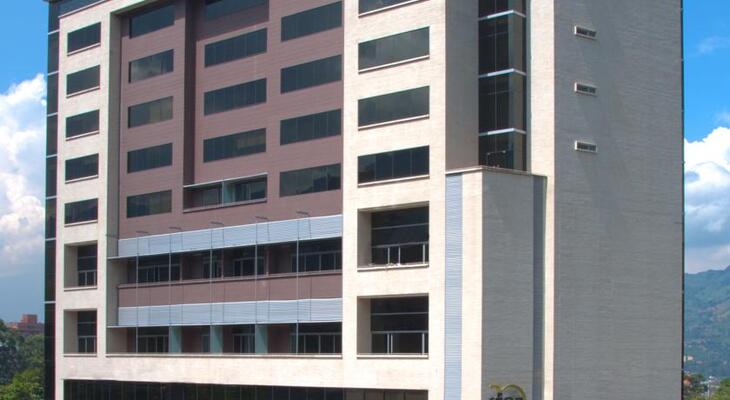 Diez Hotel Categoria Colombia