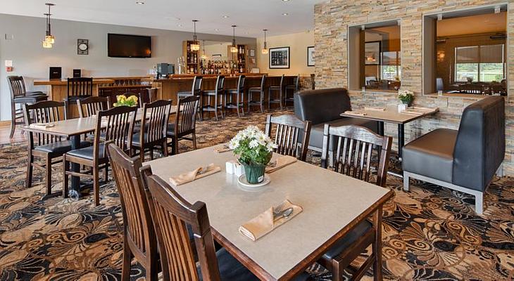 Best Western Plus Norwester Hotel & Conference Centre