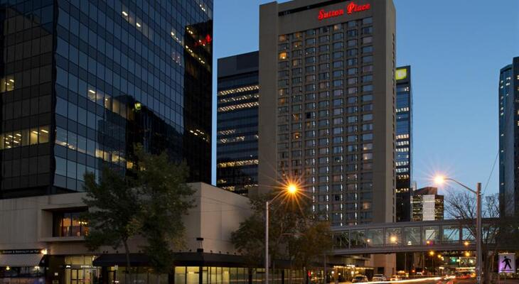 Sandman Signature Edmonton Downtown Hotel