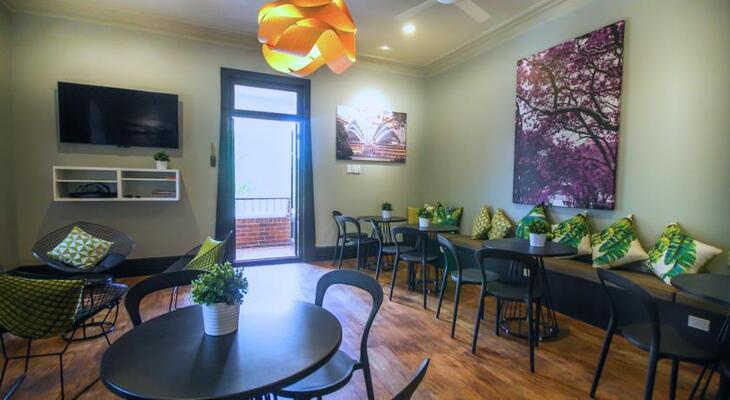 Glenferrie Lodge Hotel