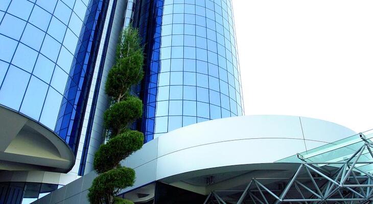 Radon Plaza Hotel