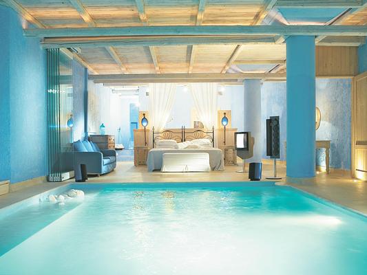 Mykonos Blu Grecotel Boutique Resort