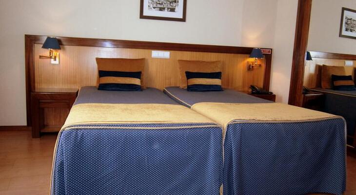 Hotel Aveiro Center
