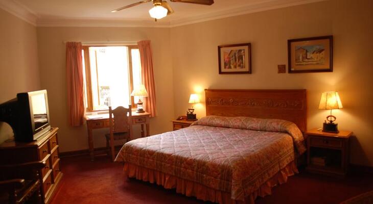 Antigua Miraflores Hotel