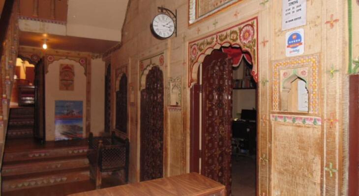 Stepwell House