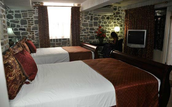 The Cobblestone Inn