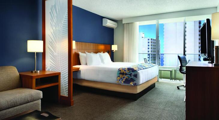 Hyatt Place Waikiki Beach