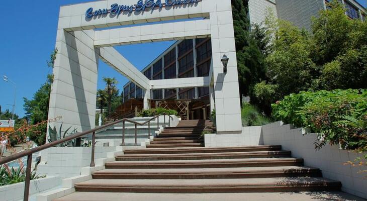 Sochi-Breeze Spa Hotel