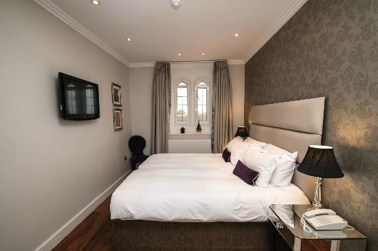 The Pillar Hotel