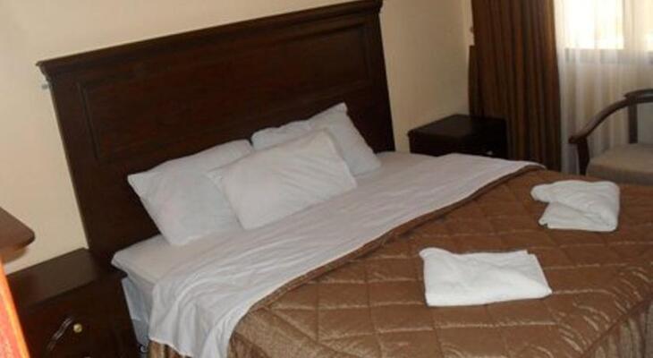 Cleopetra Hotel