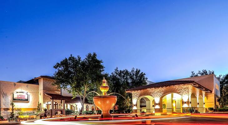 Los Abrigados Resort and Spa