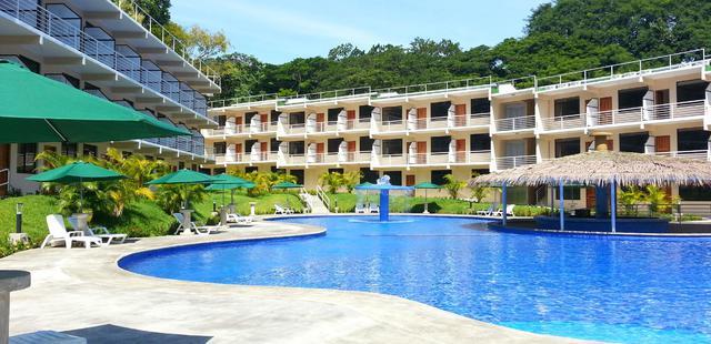 Hotel Arenas En Punta Leona