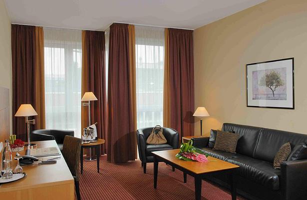 PLAZA Premium Koln