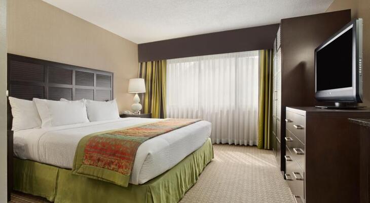 Embassy Suites by Hilton Raleigh Crabtree