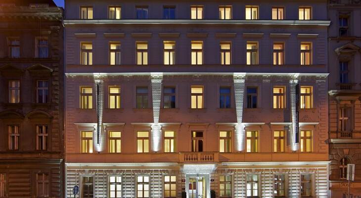 Red And Blue Design Hotel