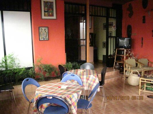 La Source Guest House