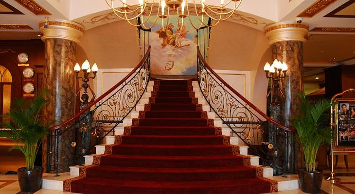 Royal Ascot Hotel