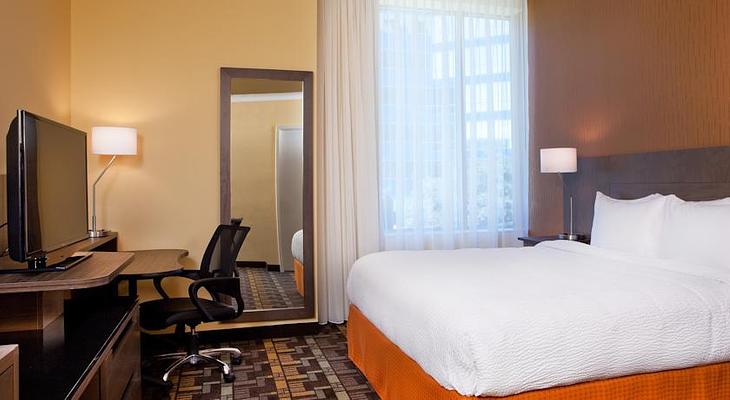 Fairfield Inn & Suites by Marriott Milwaukee Downtown