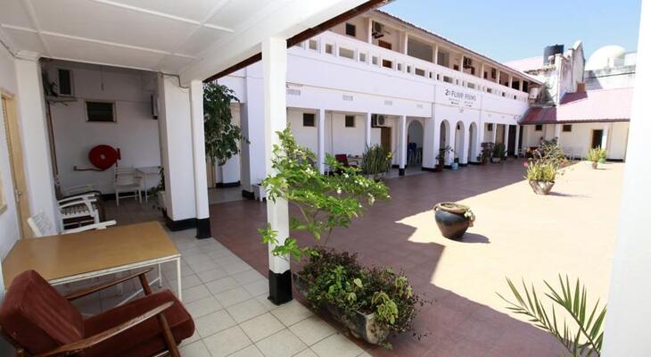 Al-yusra Palmtree Hotel
