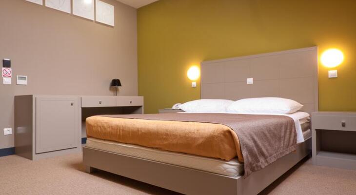 Amfiteatar Hotel