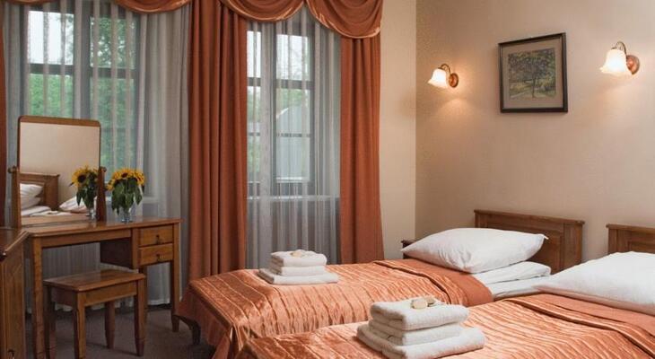 Eden Hotel