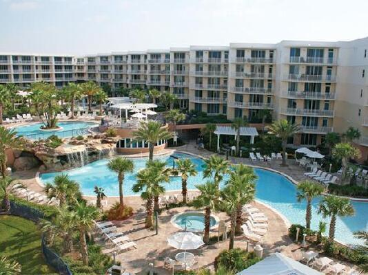 Waterscape Condominiums
