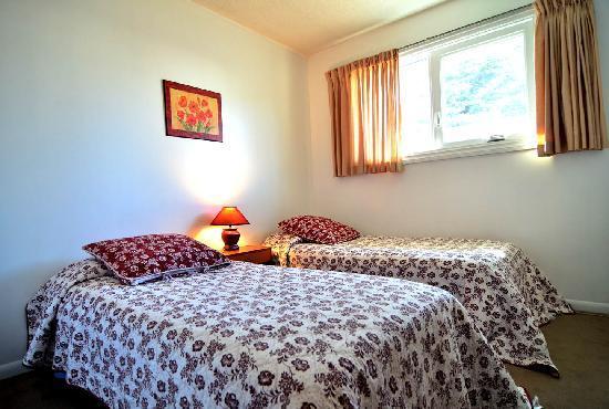 Inn on College