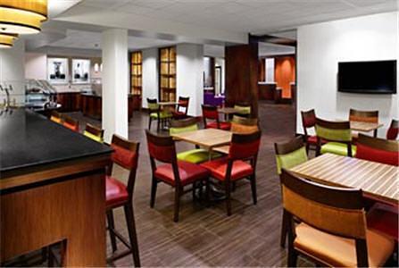 Four Points by Sheraton Memphis East