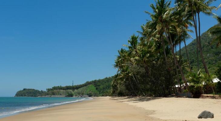 Ellis Beach Oceanfront Bungalows