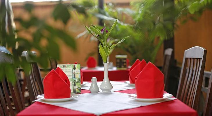 Forest King Hotel