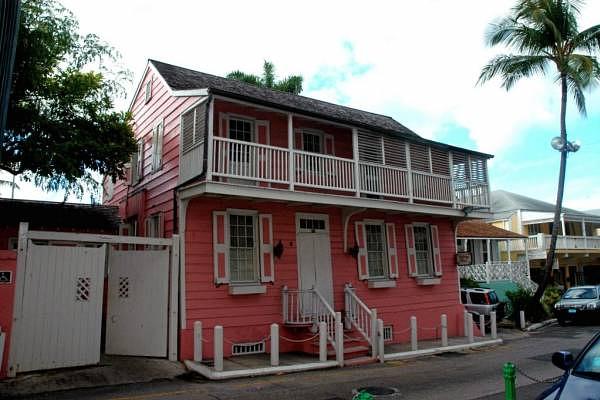 Balcony House