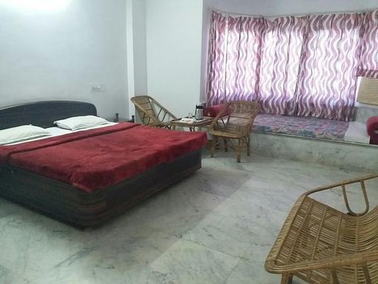Hotel White Palace