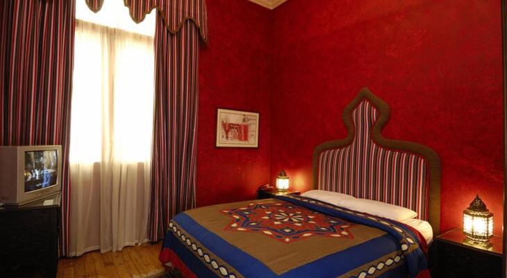 Talisman Hotel