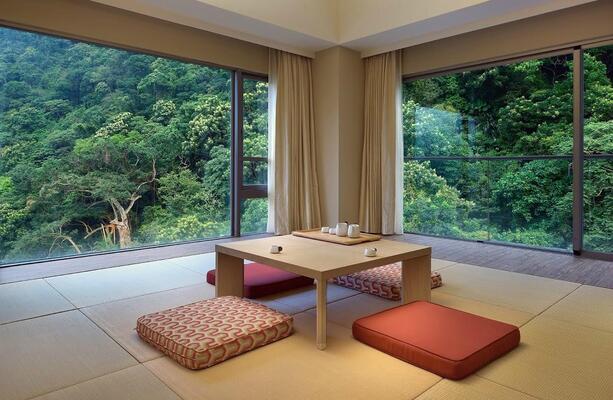 Chihpen Century Hotel