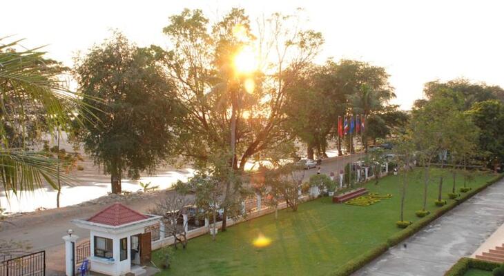 Mekong Sunshine Hotel
