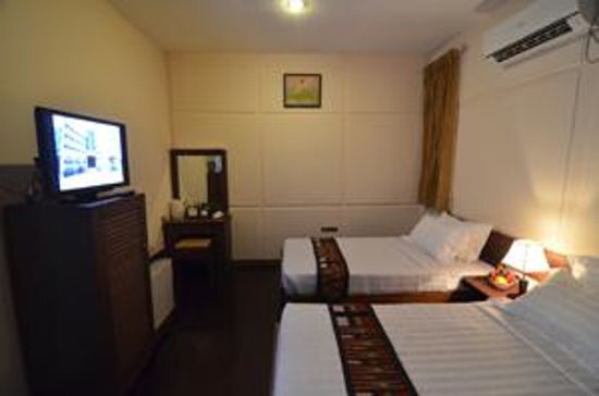 Kyi Tin Hotel