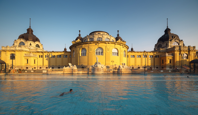 Szechenyi Baths and Pool