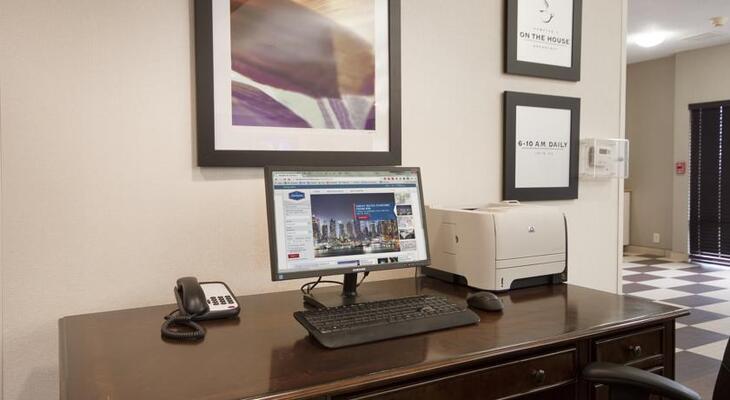 Hampton Inn Houston Hobby Airport